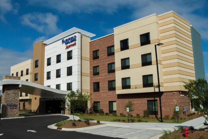 Fairfield Inn & Suites Dunn I 95 - thumb 3