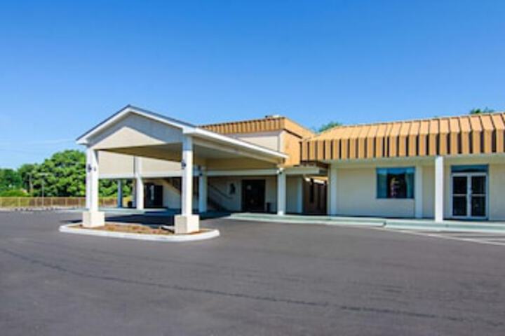 Travel Inn Bristol Near State St - thumb 0