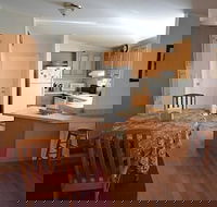 Redman - Two Bedroom House - Accommodation Seattle