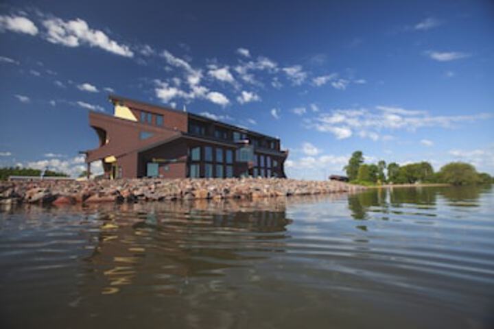 Blue Wave Inn - thumb 0