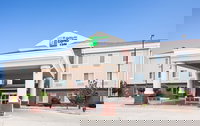 Holiday Inn Express Hotel  Suites Dickinson an IHG Hotel