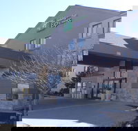 Holiday Inn Express Kansas City-Bonner Springs an IHG Hotel - Accommodation Seattle