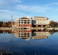 The Ennis Inn and Pub - Accommodation Seattle