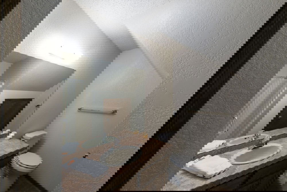 421doubleshotancb - Double Shot Cabin - thumb 1