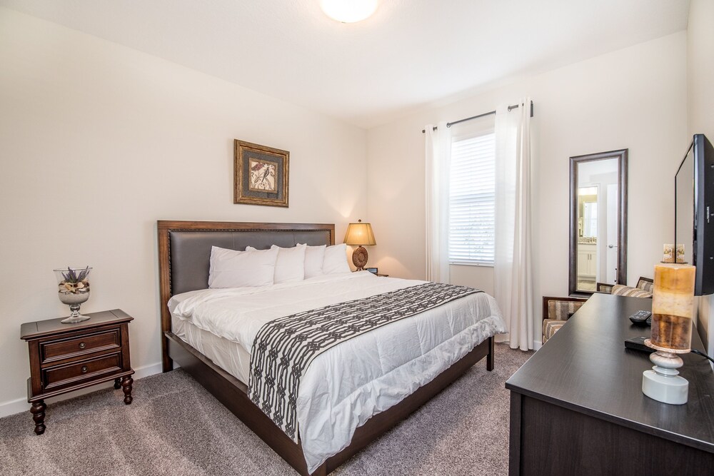 1520 Mulligan Blvd - thumb 1