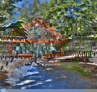 Charming Cascade Chalet - Accommodation Seattle