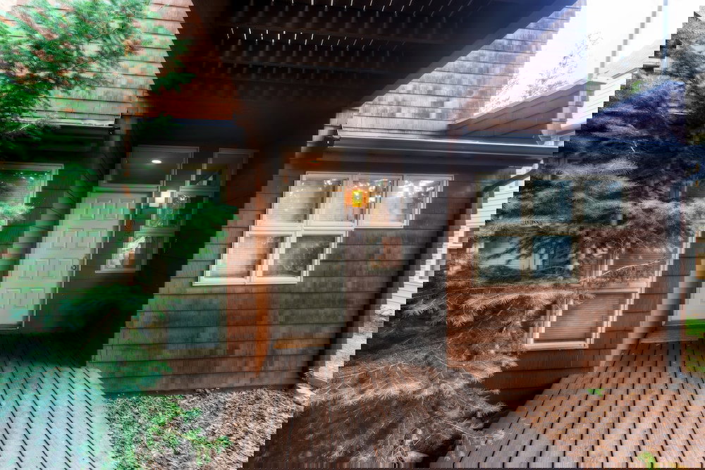 River Glen Condos By CRMR - thumb 3