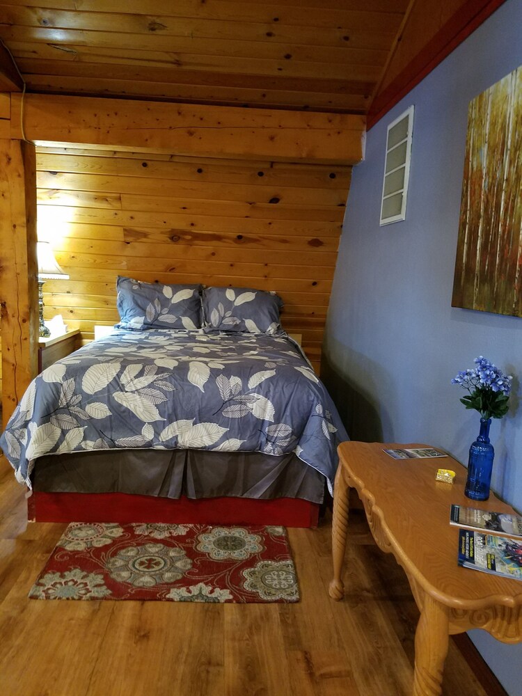 Mooseberry Cabin - thumb 5