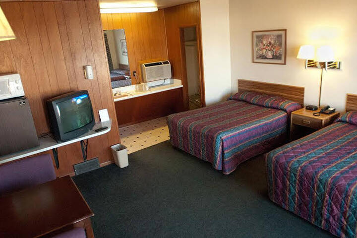 Econo Inn Fremont - thumb 5