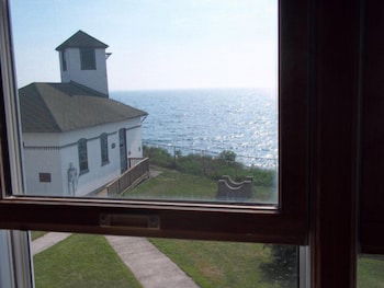 HI Tibbetts Point Lighthouse - thumb 1