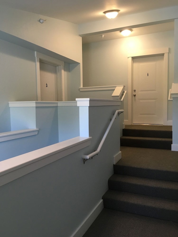 109 Main Street - thumb 3