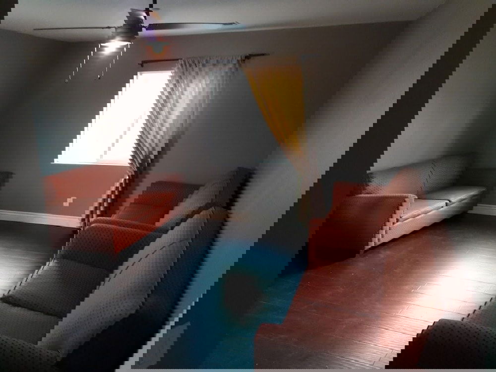 Lancaster Embassy - thumb 2