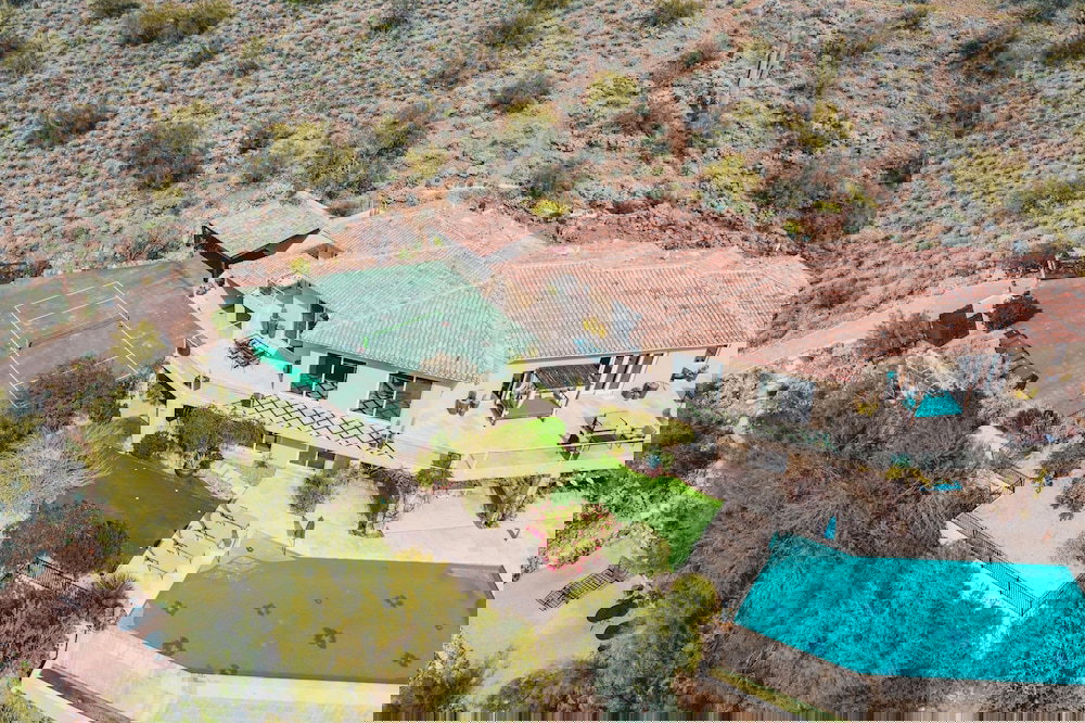 Vista Verde By AvantStay | Desert Villa W/ Tennis Court, Pool, Firepit - thumb 1