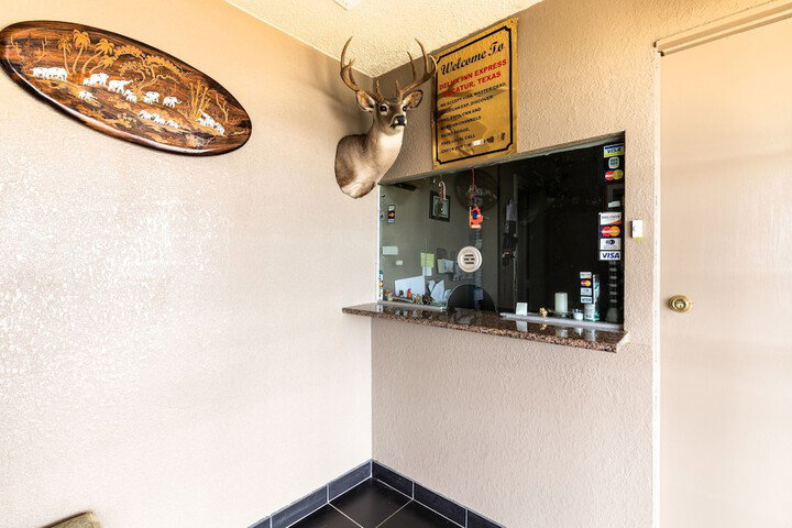 OYO Hotel Decatur TX Hwy 287 Northwest - thumb 5