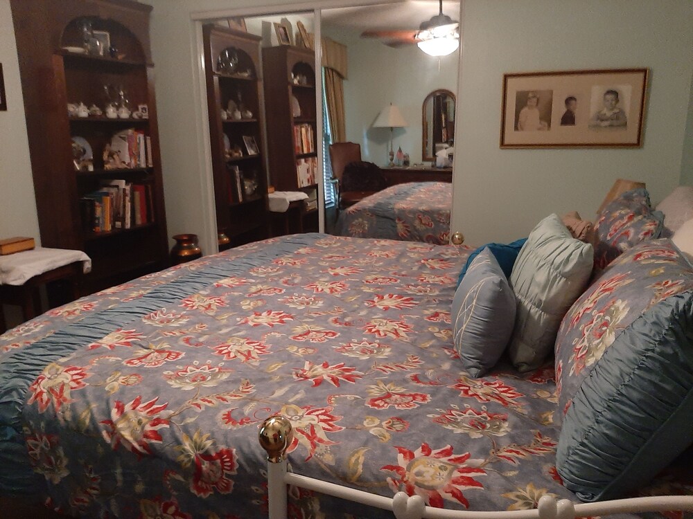 Comfortable Luxury Best Quality, Location, Value Better Choice - thumb 6