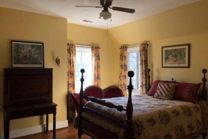 Steeles Run B & B - thumb 0