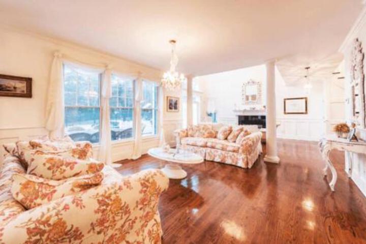 Villa Charlotte Elegant 7 Bedroom - thumb 2