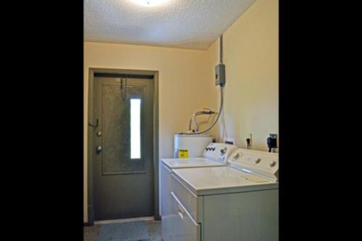 North Port Springs 8034 - thumb 1