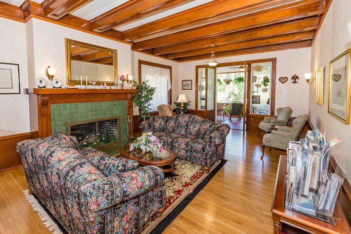 The Firelight Inn On Oregon Creek Bed & Breakfast - thumb 1