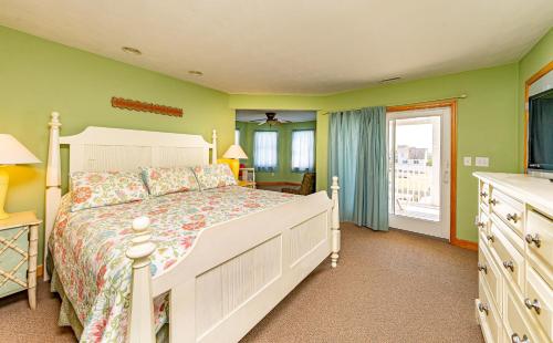 By The Sea - thumb 5