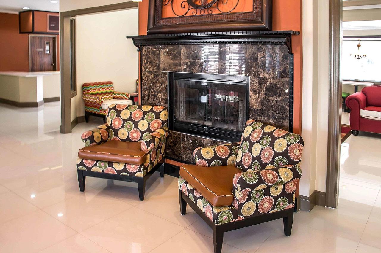 Clarion Inn & Suites Savannah Midtown - thumb 30