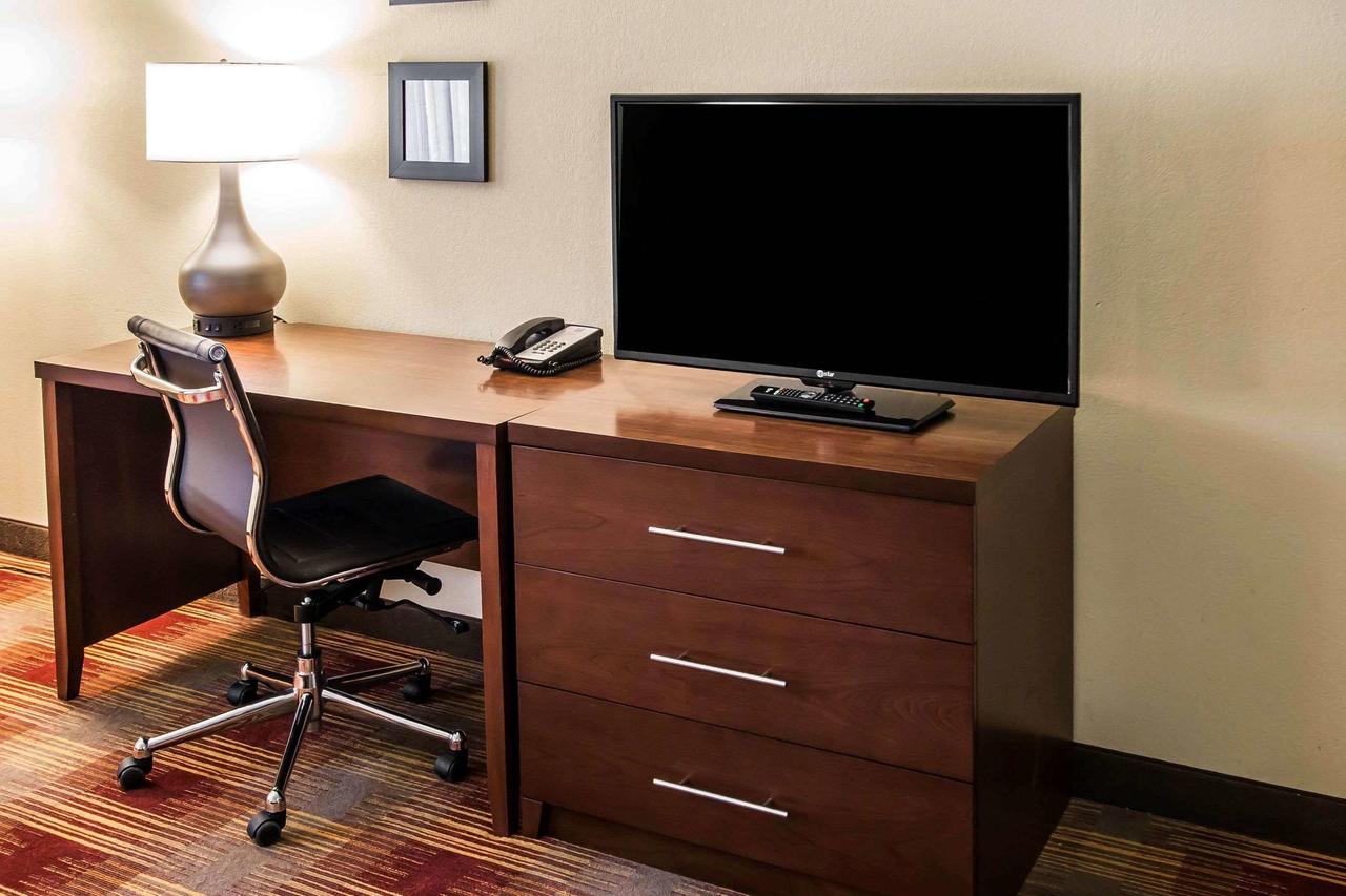 Clarion Inn & Suites Savannah Midtown - thumb 24