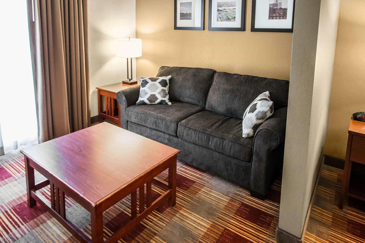Clarion Inn & Suites Savannah Midtown - thumb 15