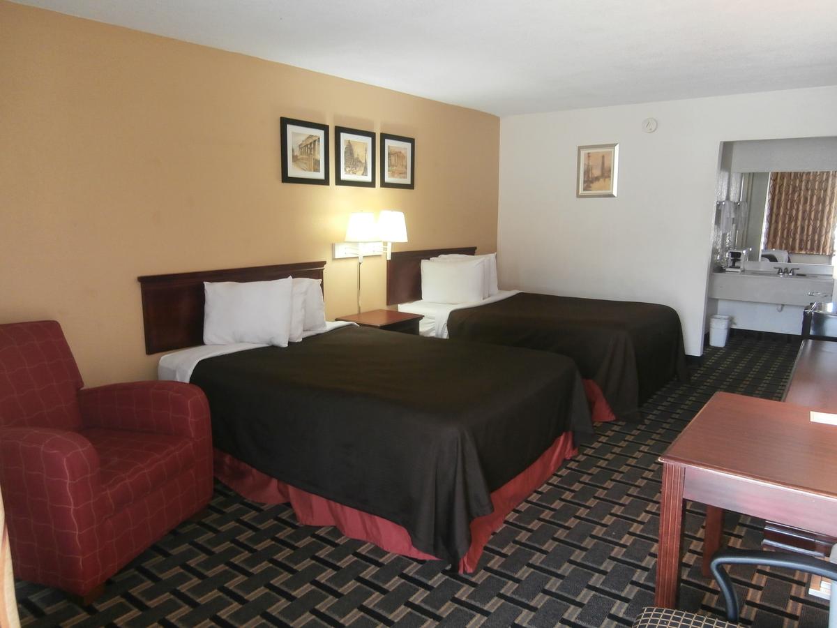 Americas Best Value Inn Douglasville - thumb 3