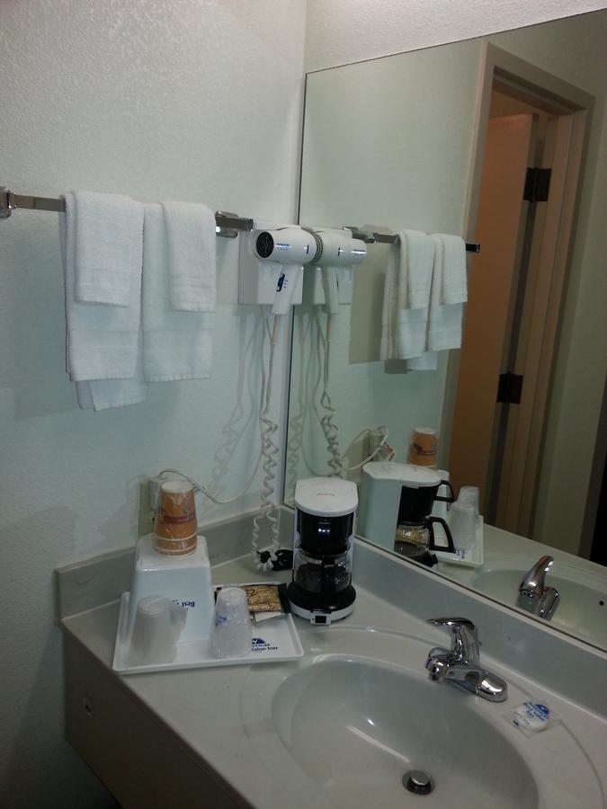Americas Best Value Inn Douglasville - thumb 17