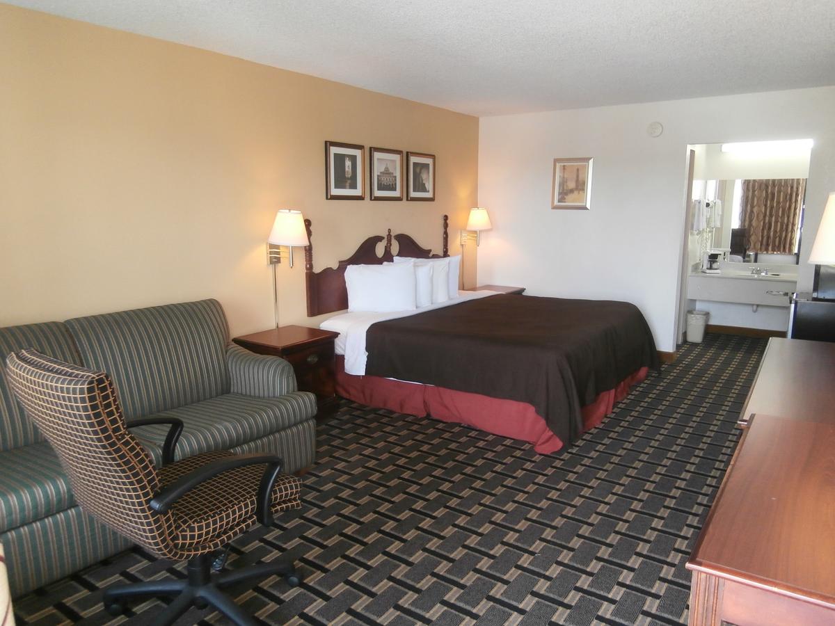 Americas Best Value Inn Douglasville - thumb 5