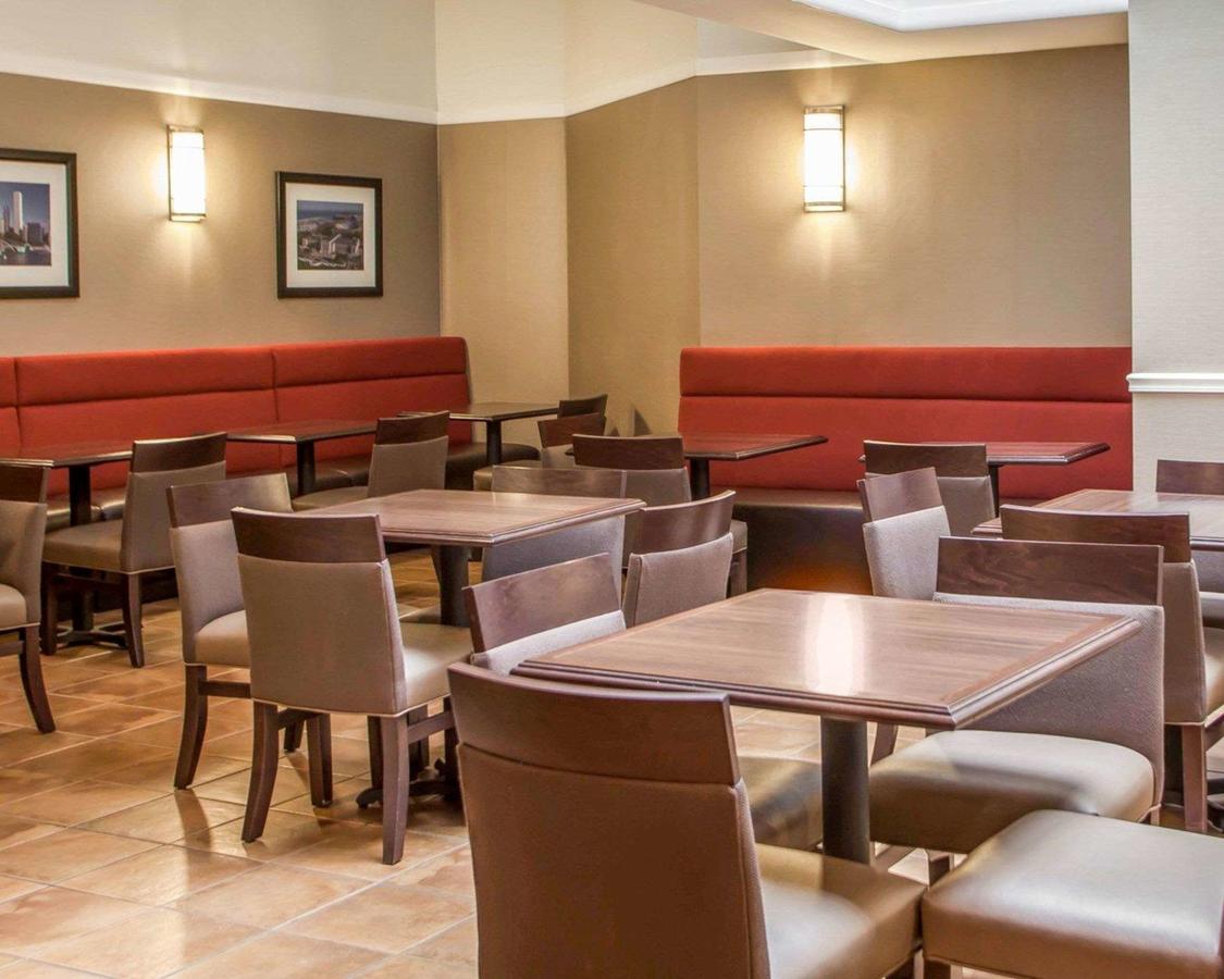 Comfort Suites Michigan Avenue - thumb 27