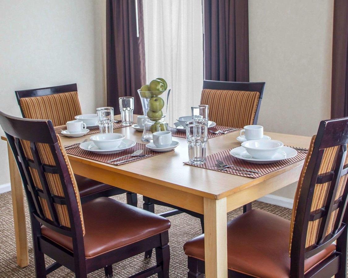 Comfort Suites Michigan Avenue - thumb 20