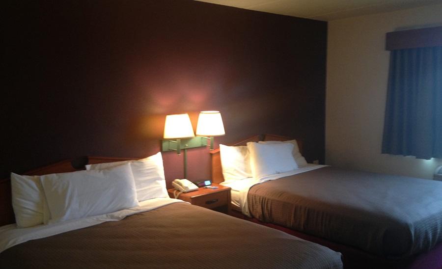 AmericInn By Wyndham Stuart - thumb 3