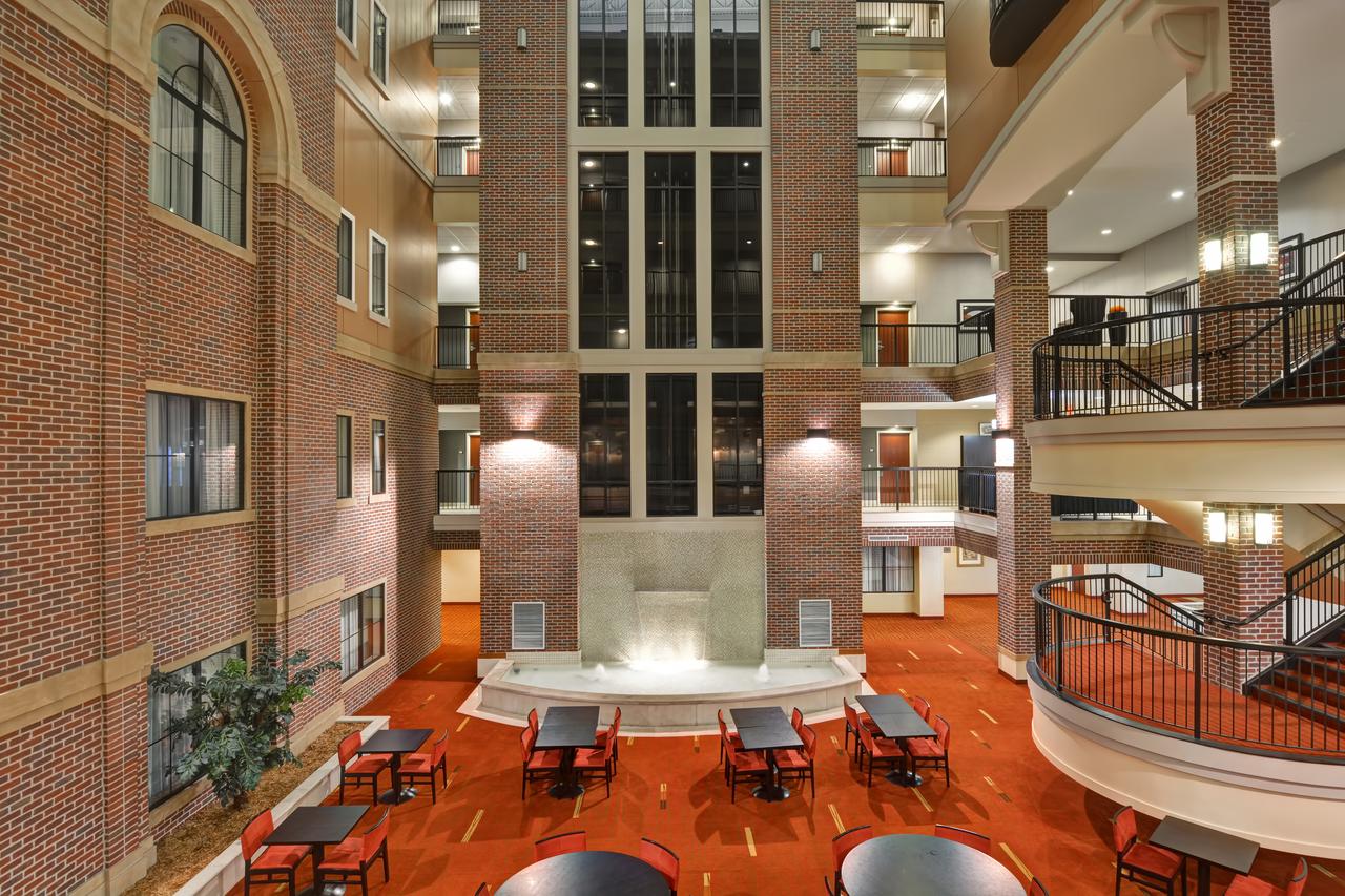 Courtyard Wichita At Old Town - thumb 3