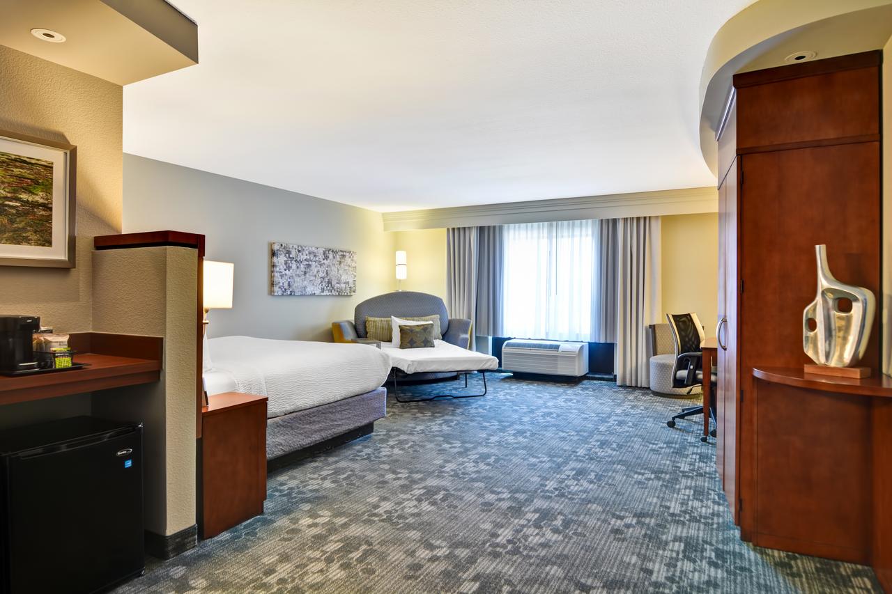 Courtyard Wichita At Old Town - thumb 16