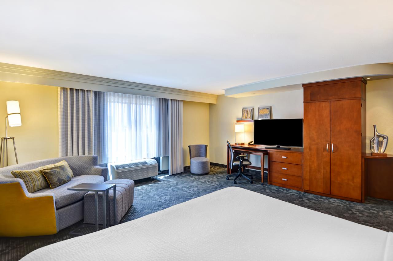 Courtyard Wichita At Old Town - thumb 28