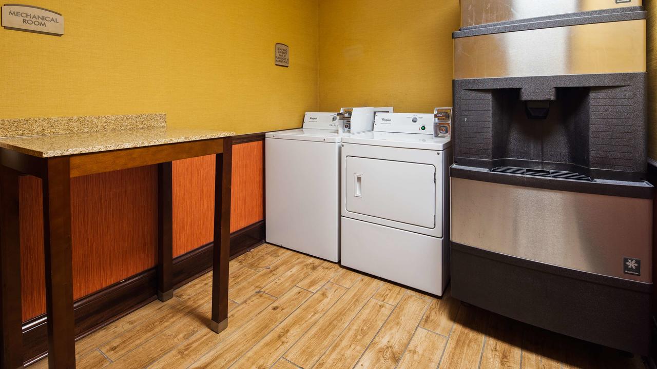 Best Western Plus Georgetown Corporate Center Hotel - thumb 7