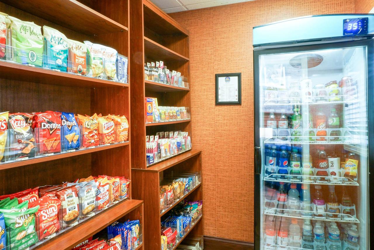 Best Western Plus Georgetown Corporate Center Hotel - thumb 30