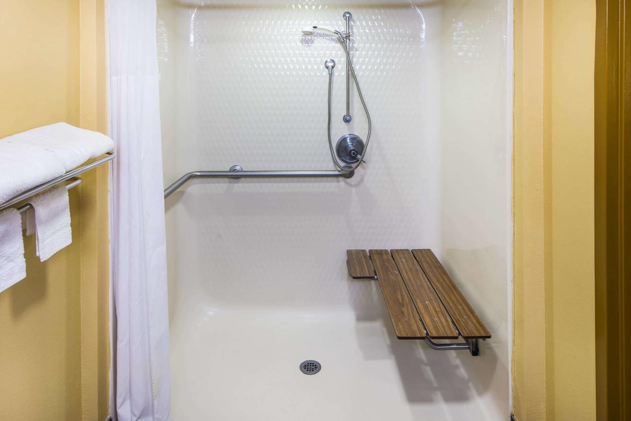 Days Inn By Wyndham Oak Grove/Ft. Campbell - thumb 19