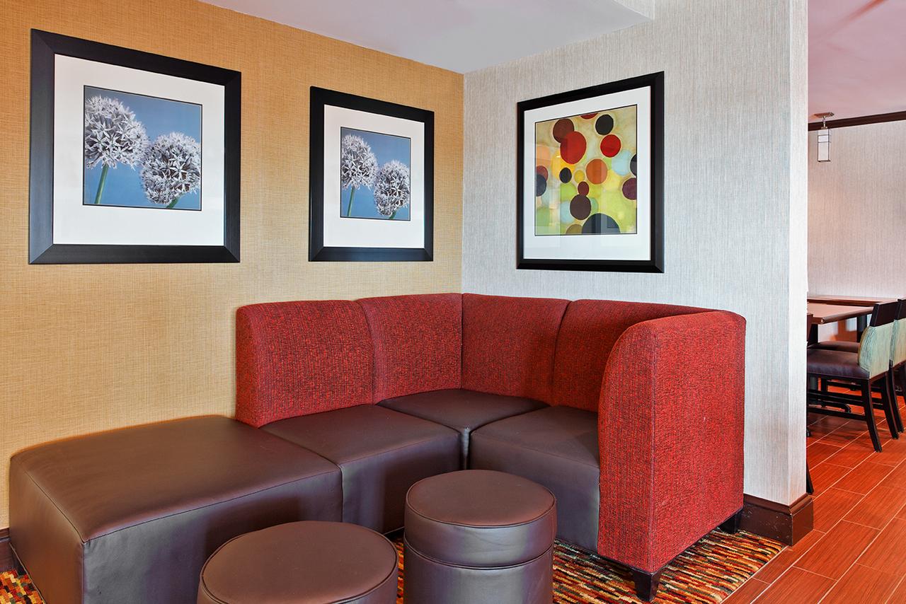 Holiday Inn Express Hotel Fort Campbell-Oak Grove - thumb 11