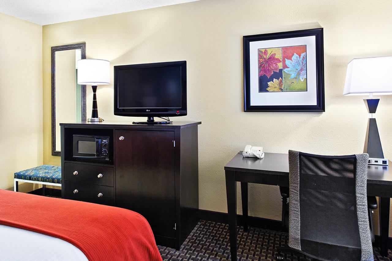 Holiday Inn Express Hotel Fort Campbell-Oak Grove - thumb 30