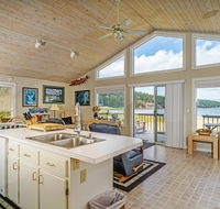 57 Mud Bay - Accommodation Seattle