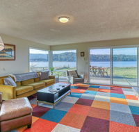 Lopez Island Mud Bay Waterfront home - Accommodation Seattle