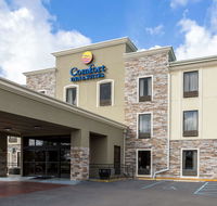 Comfort Inn  Suites Airport - Accommodation Seattle