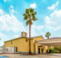 Super 8 by Wyndham Lake Charles/Sulphur - Accommodation Seattle