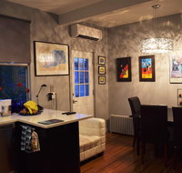 Private Rooms in Cozy Homestay Minutes From Logan Airport - Accommodation Seattle
