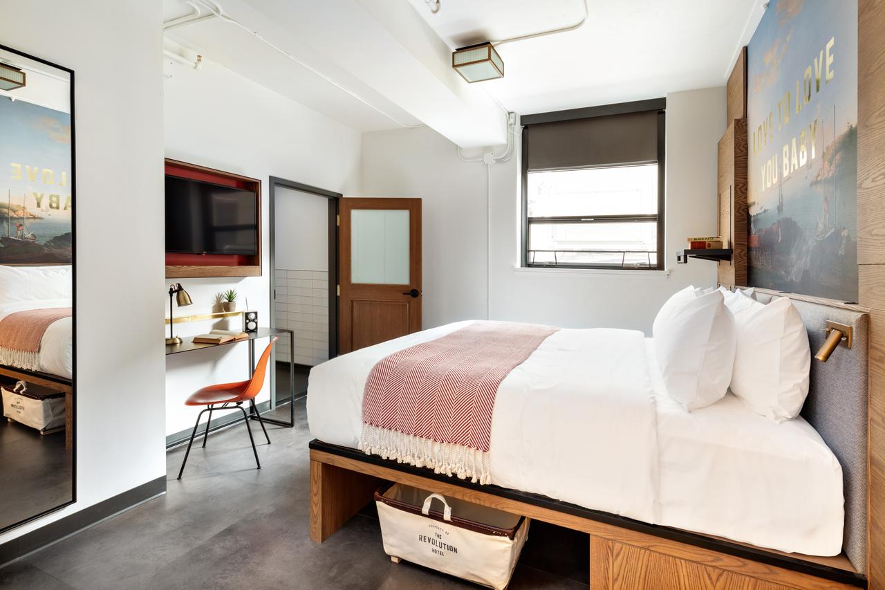 The Revolution Hotel - thumb 42