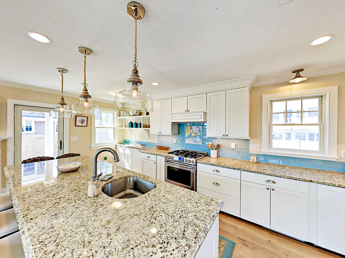 112 Ocean Drive Home - thumb 1