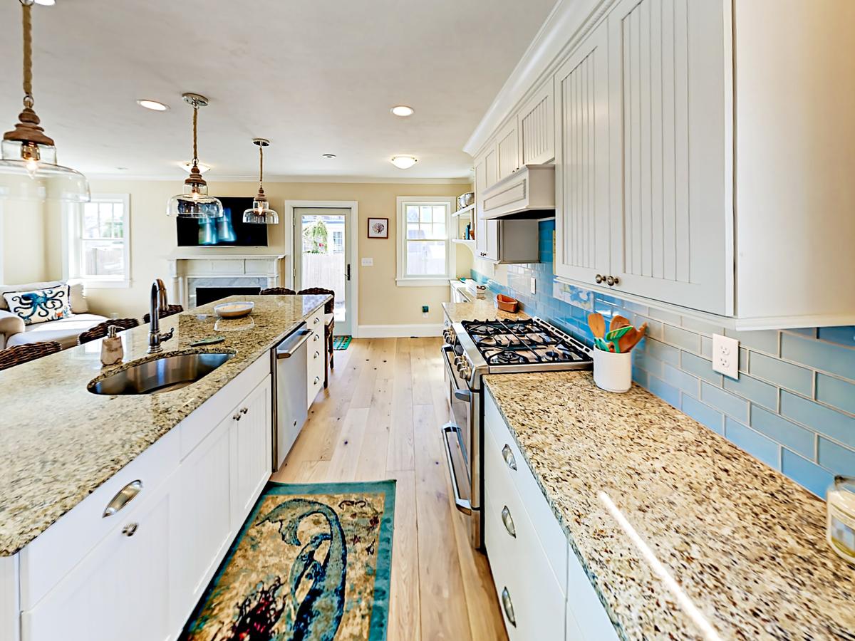 112 Ocean Drive Home - thumb 3