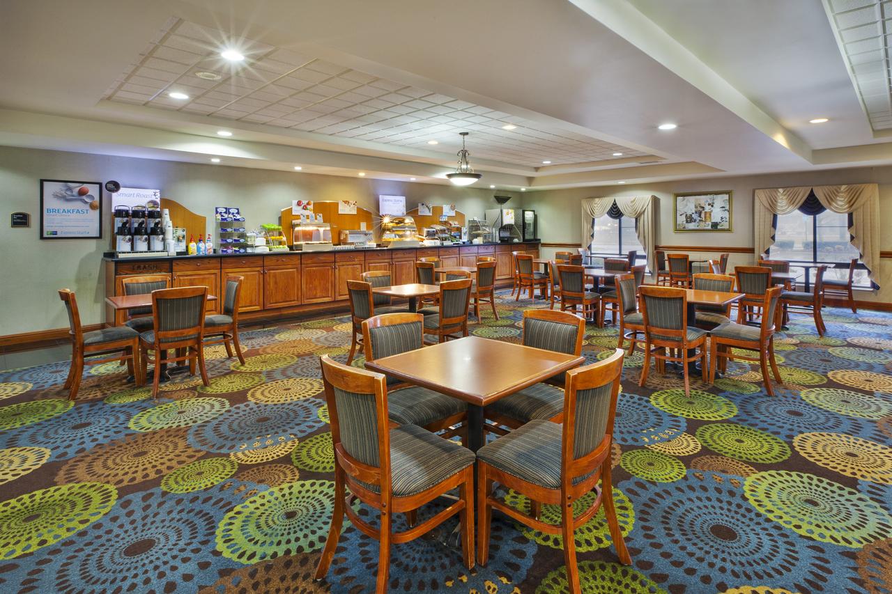 Holiday Inn Express Hotel & Suites - Belleville Area - thumb 27